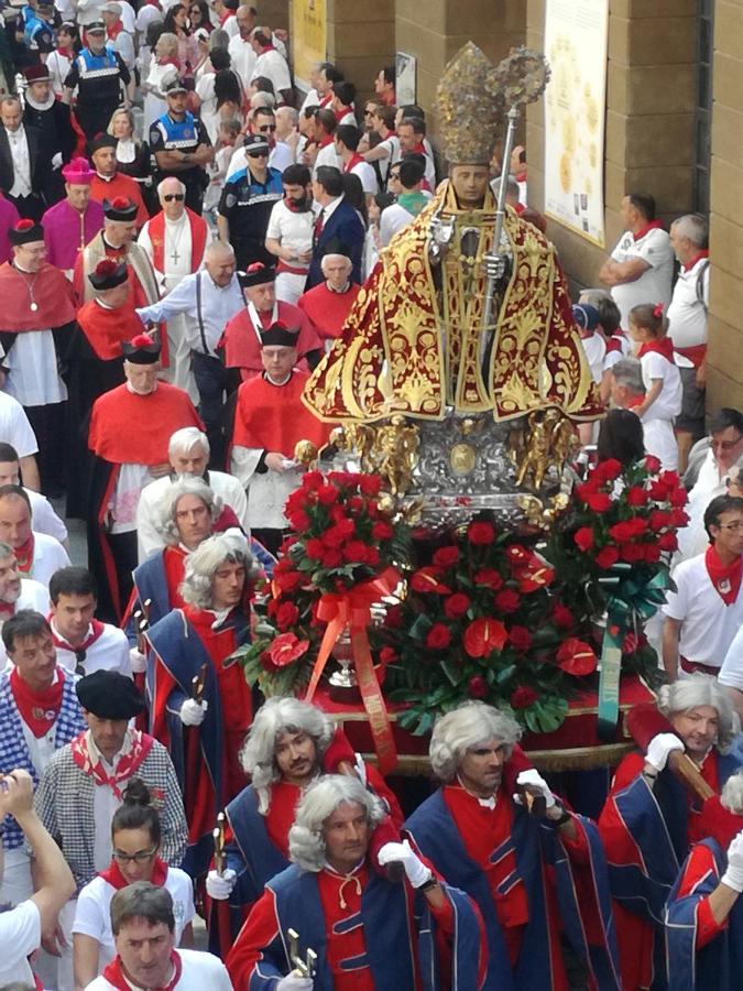 Calle Ansoleaga A 100 Mts Del Ayuntamiento パンプローナ エクステリア 写真