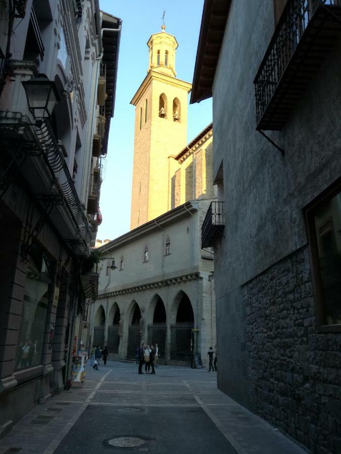 Calle Ansoleaga A 100 Mts Del Ayuntamiento パンプローナ エクステリア 写真